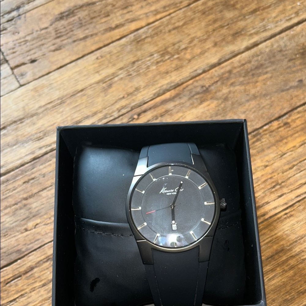 KENNETH COLE WATCH